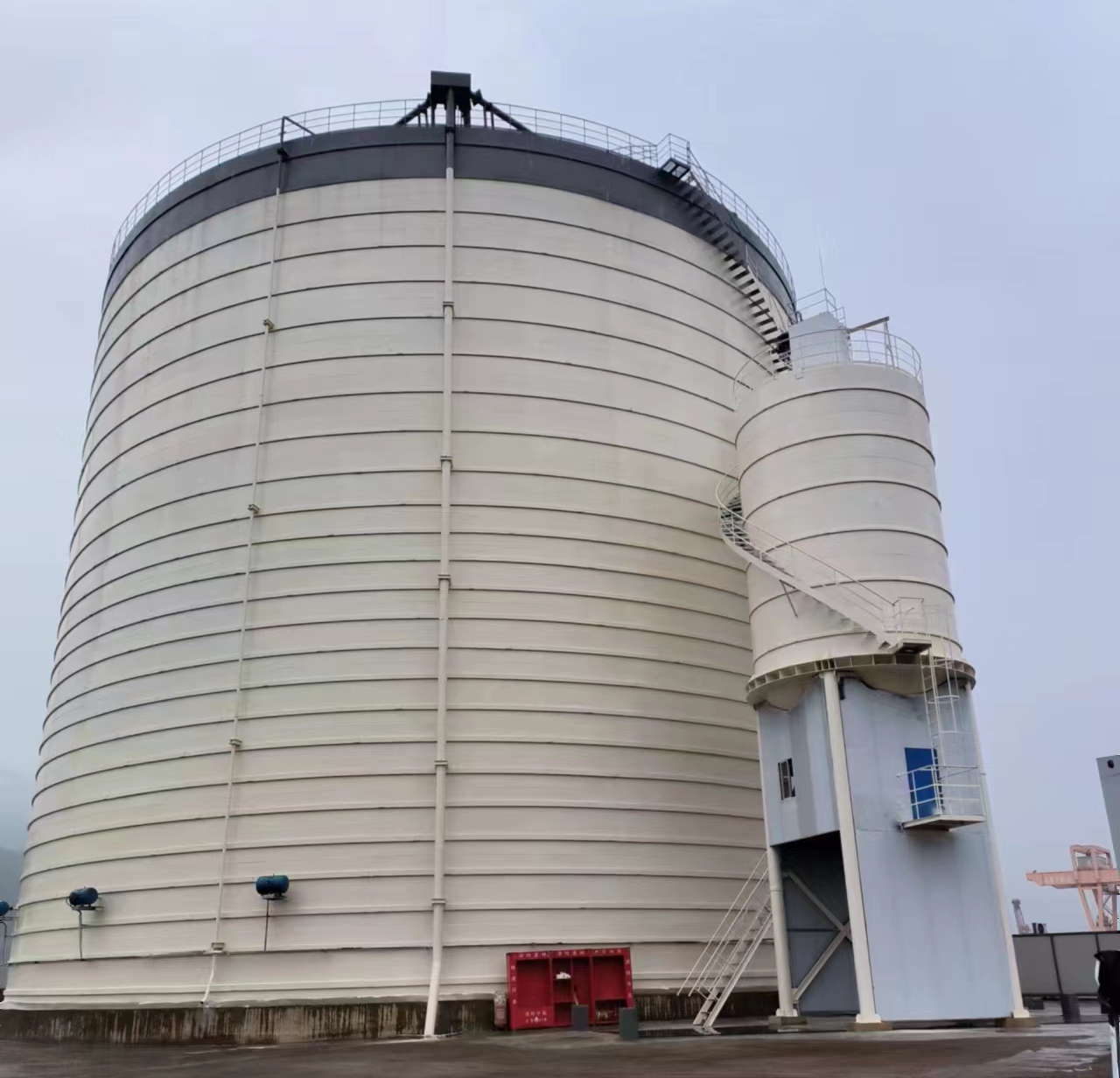 麻山10万吨水泥钢板库